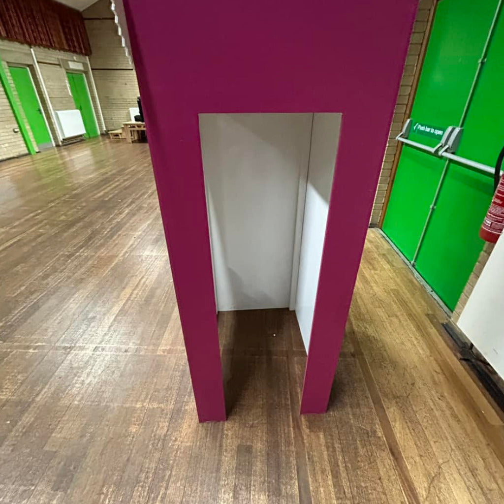 6ft Wooden Barbie Selfie Box