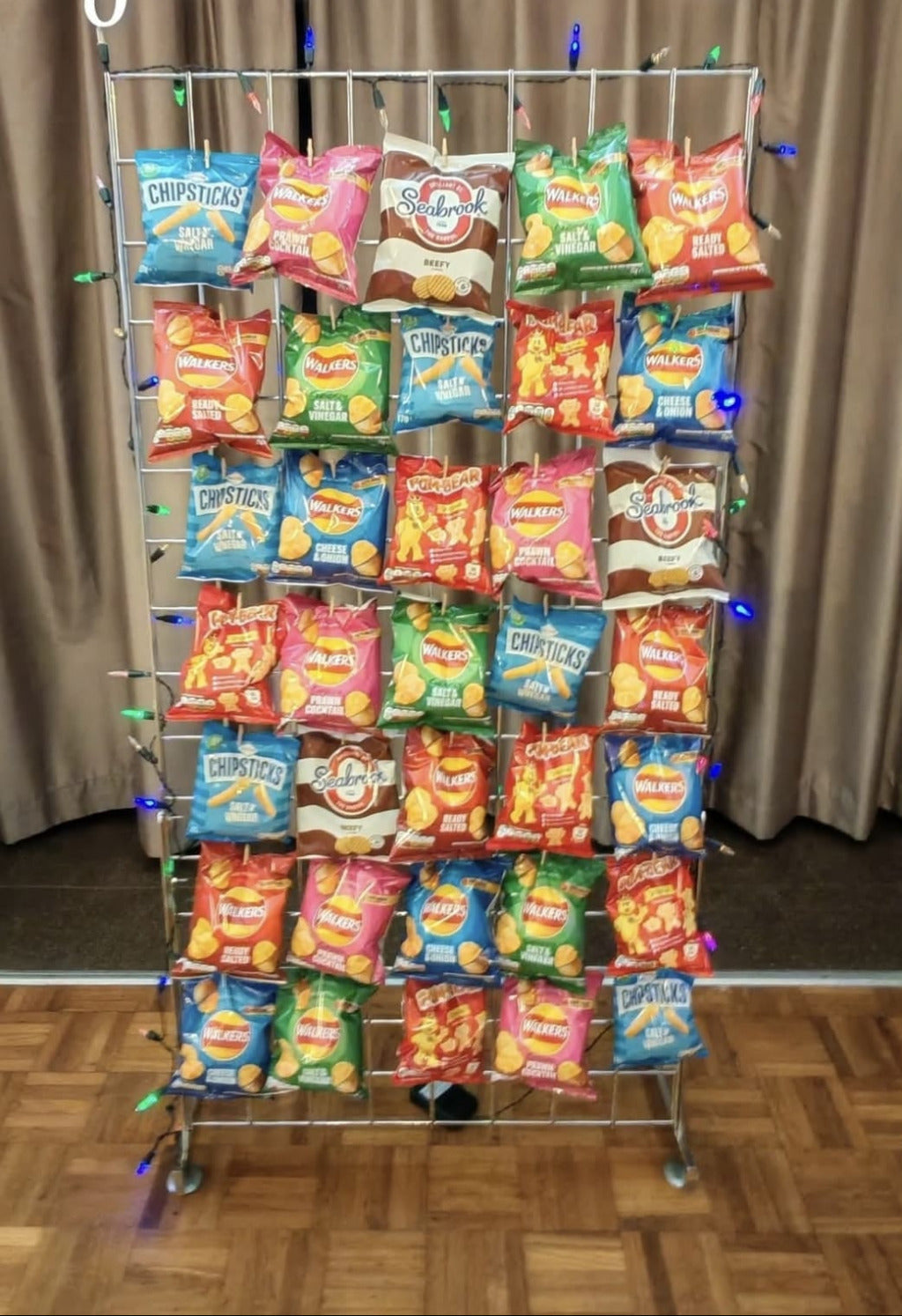 DIY Crisp Wall / Sweet Wall