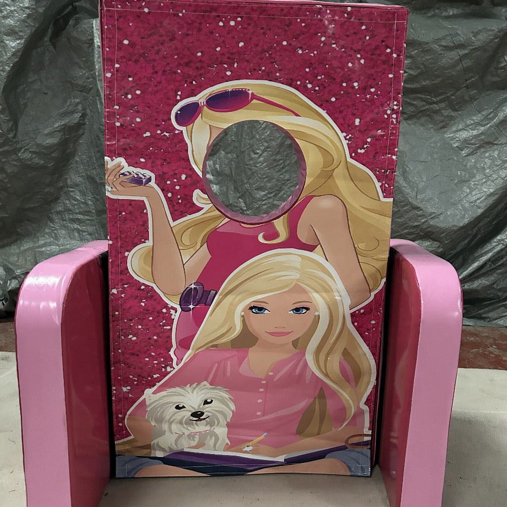 Barbie ‘Face in Hole’ Peek a Boo Pink 2