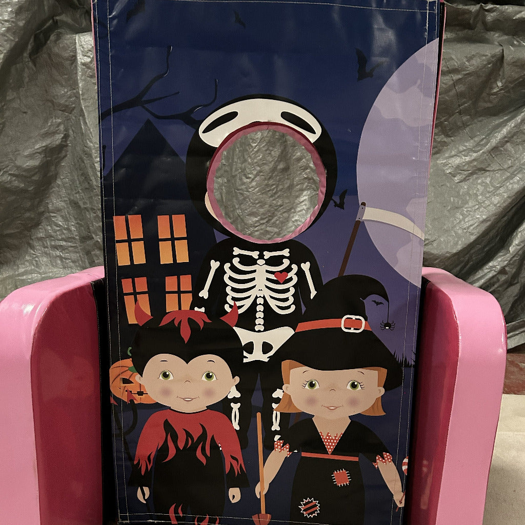 Halloween ‘Face in Hole’ Peek a Boo Pink