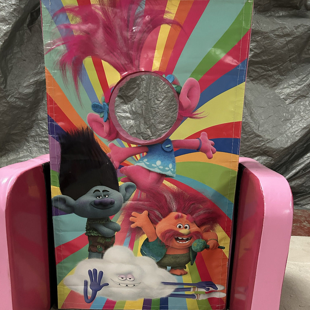 Troll ‘Face in Hole’ Peek a Boo Pink