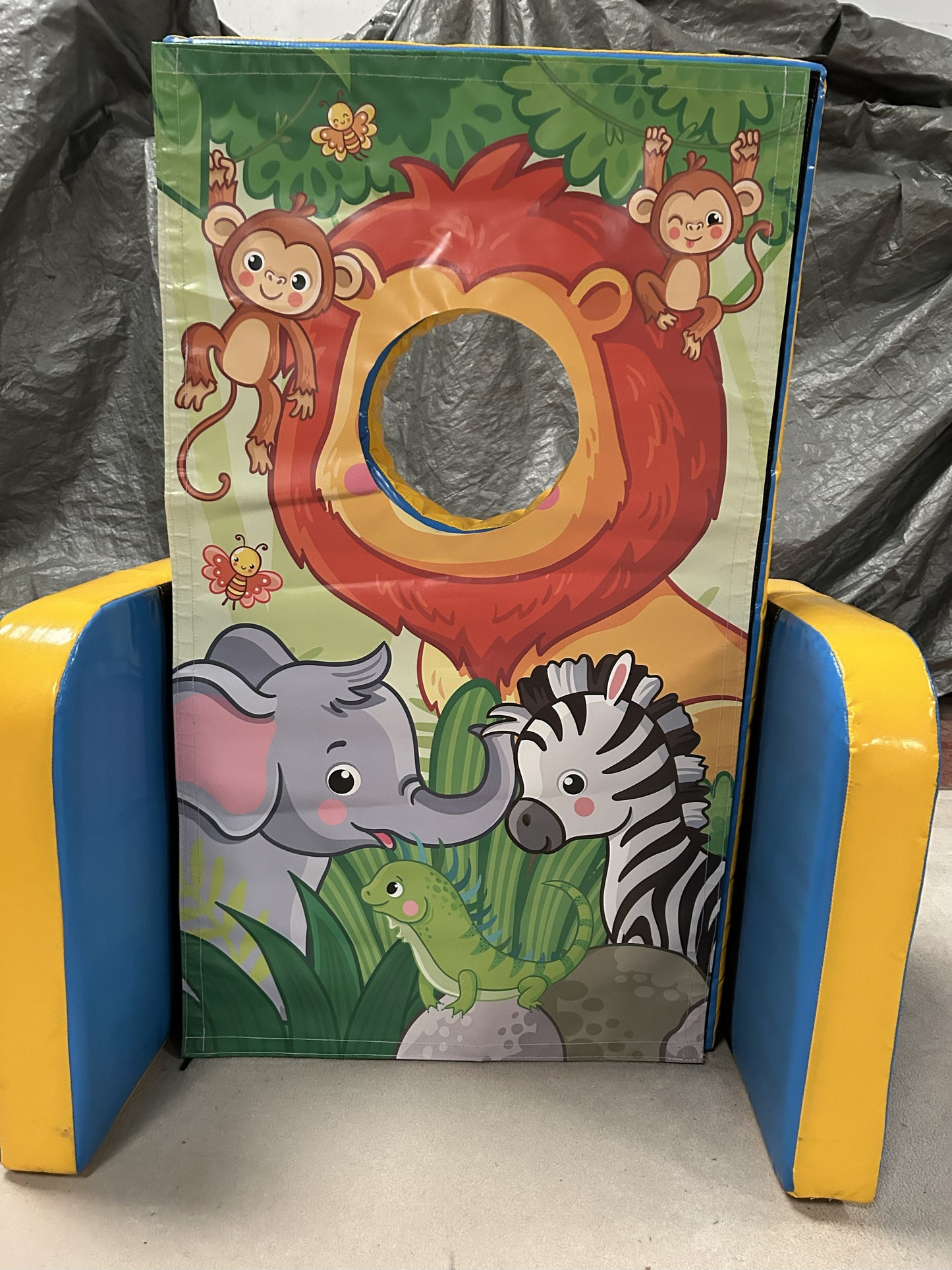 Cute Jungle ‘Face in Hole’ Peek a Boo Blue & Yellow