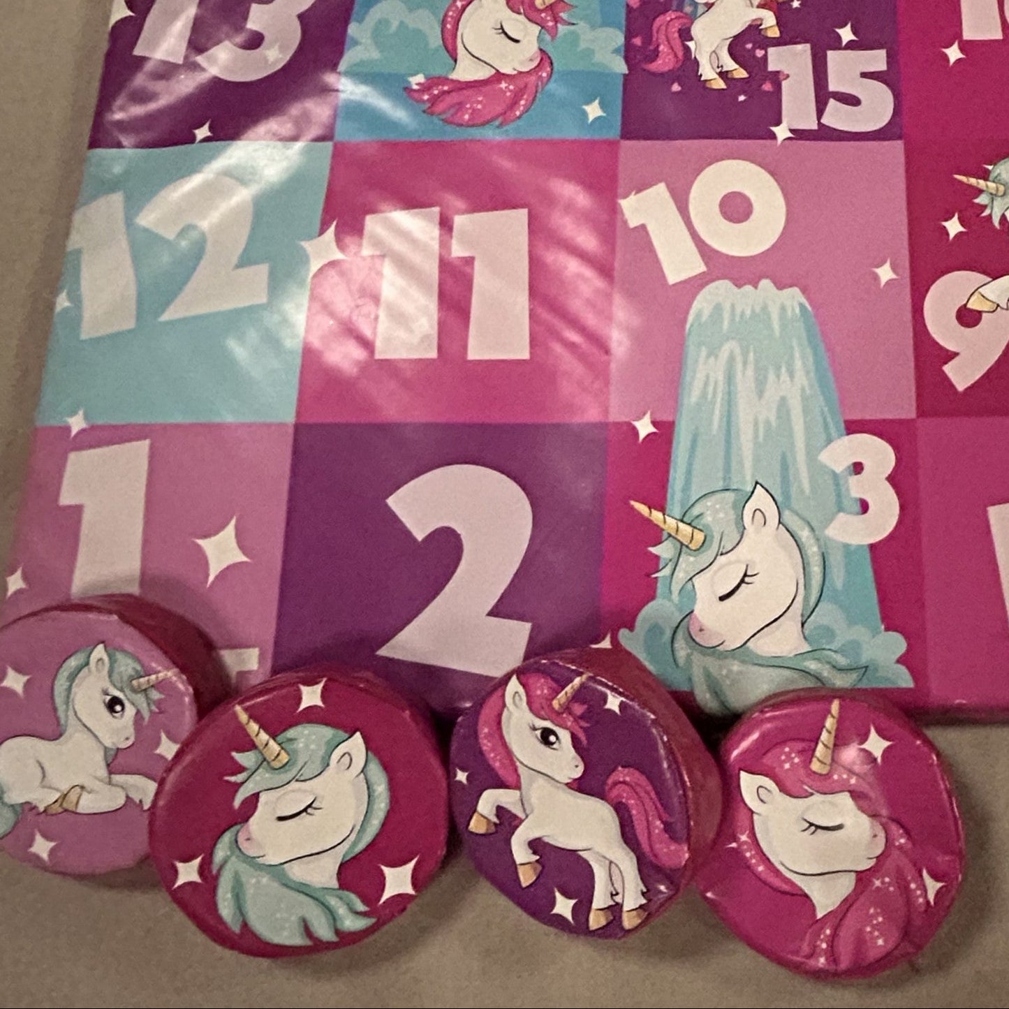 Unicorns – Snakes & Ladders