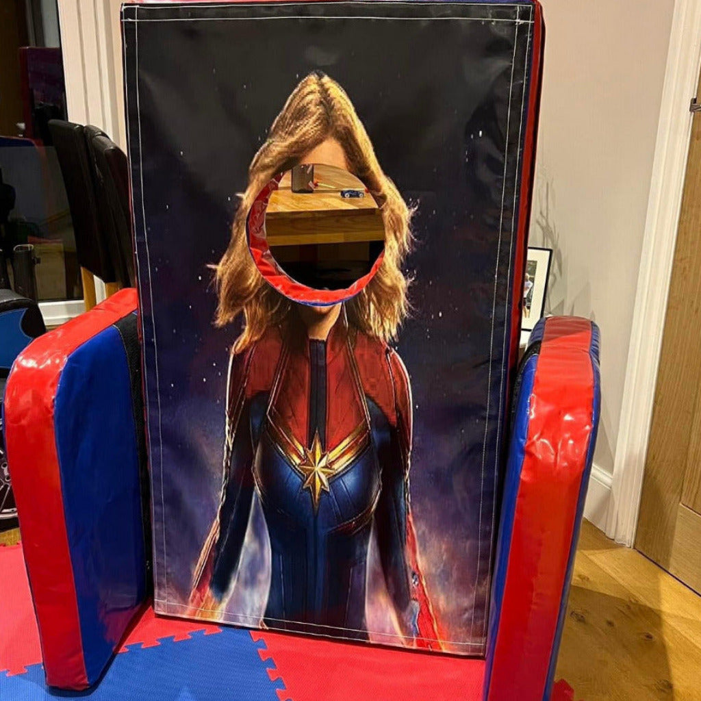 Captain Marvel ‘Face in Hole’  Peek a Boo Blue & Red
