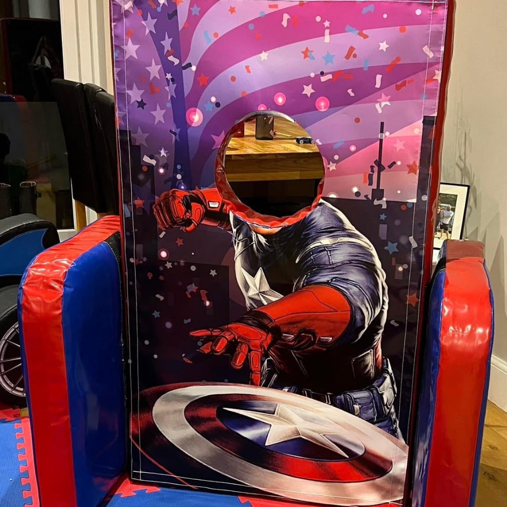 Captain America ‘Face in Hole’  Peek a Boo Blue & Red