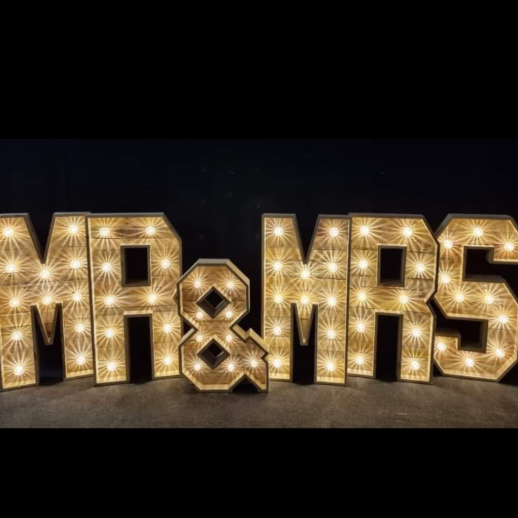 4ft LED Rustic MR & MRS Letters