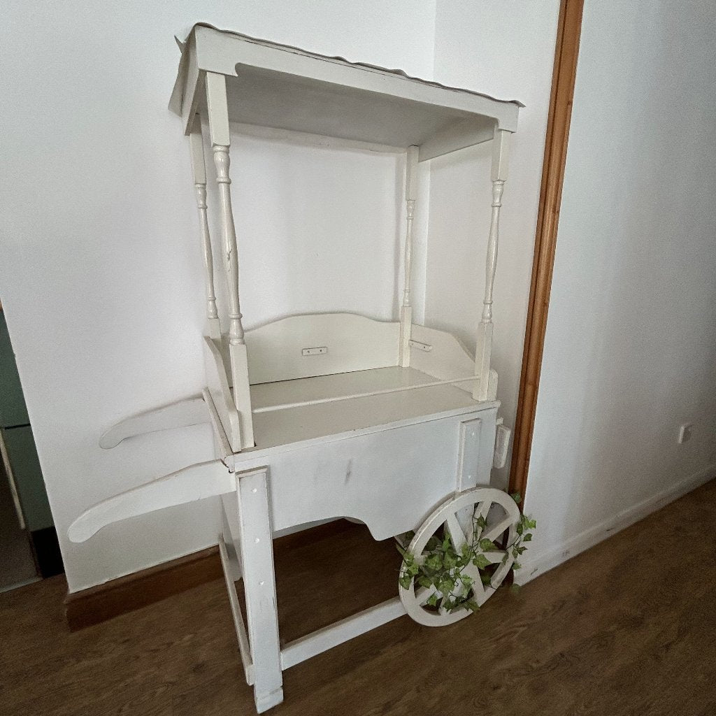 Small Sweet Cart