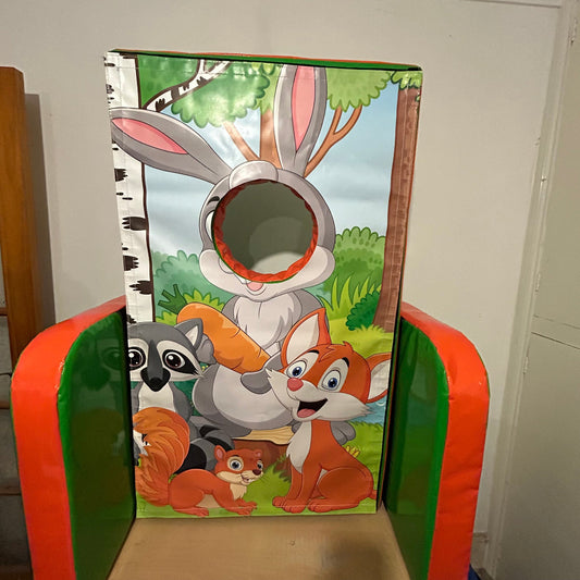 Woodland ‘Face in Hole’  Peek a Boo Green & Orange