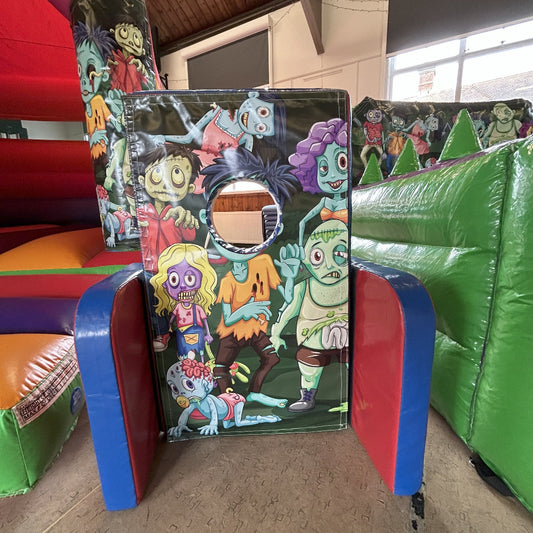 Zombies ‘Face in Hole’  Peek a Boo Red & Blue