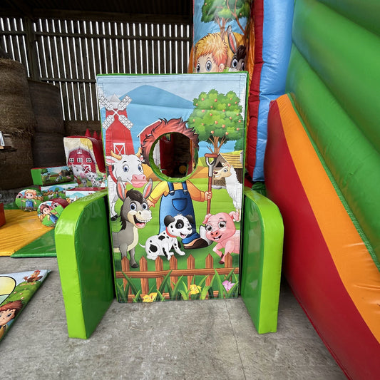 Farmyard ‘Face in Hole’  Peek a Boo Green