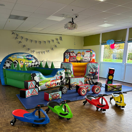 2 x Inflatable Ball Pool Air Juggler, 1x Soft Play Set & 4x Didi Cars