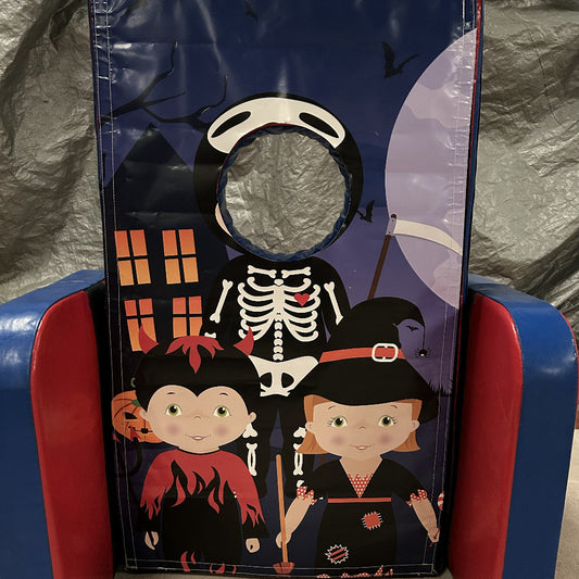 Halloween ‘Face in Hole’  Peek a Boo Red & Blue