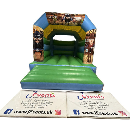 Wild West Bouncy Castle Blue & Green