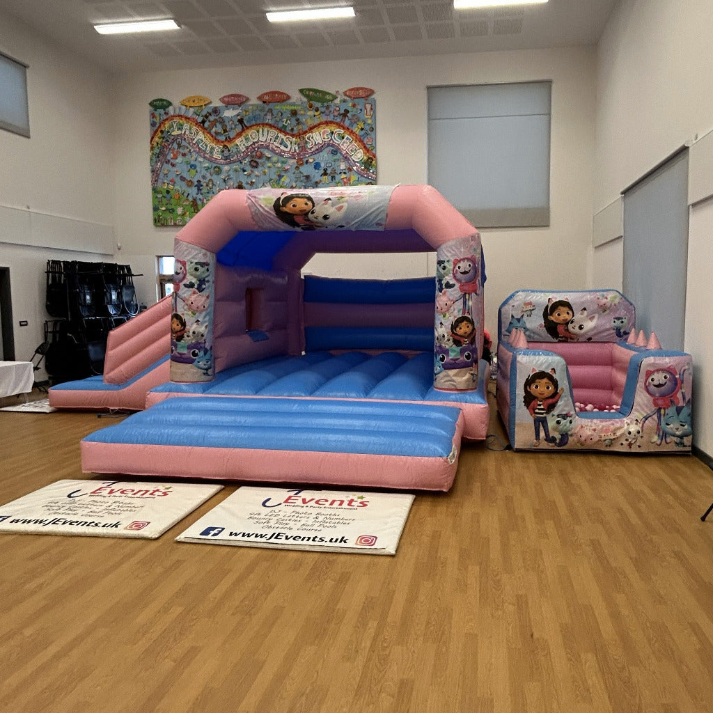 Gabbys Dollhouse Pastel Pink & Pastel Blue Bounce 'n' Slide & Gabbys Dollhouse Pastel Pink & Pastel Blue Ball Pool Package