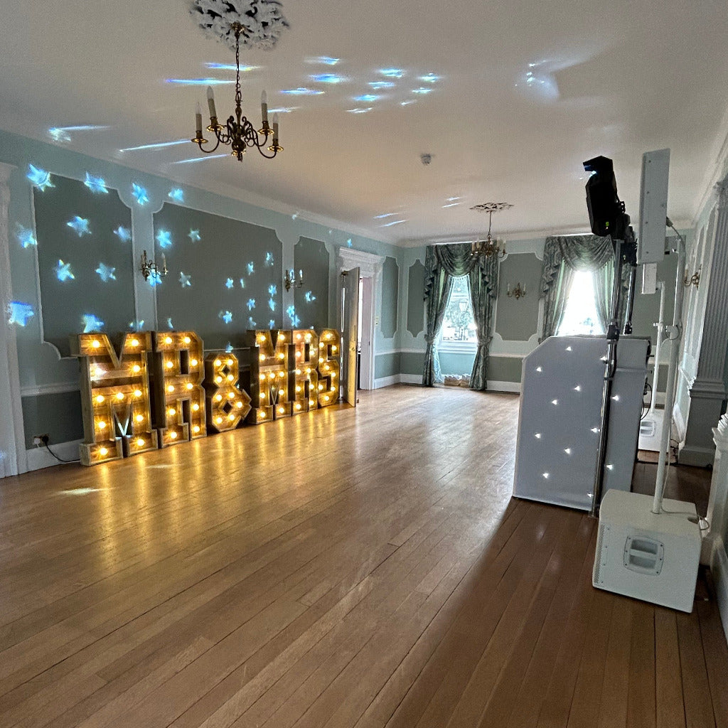 4ft LED Rustic MR & MRS Letters