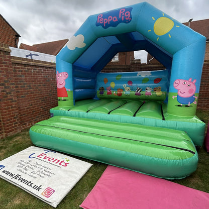 Peppa Pig Bouncy Castle