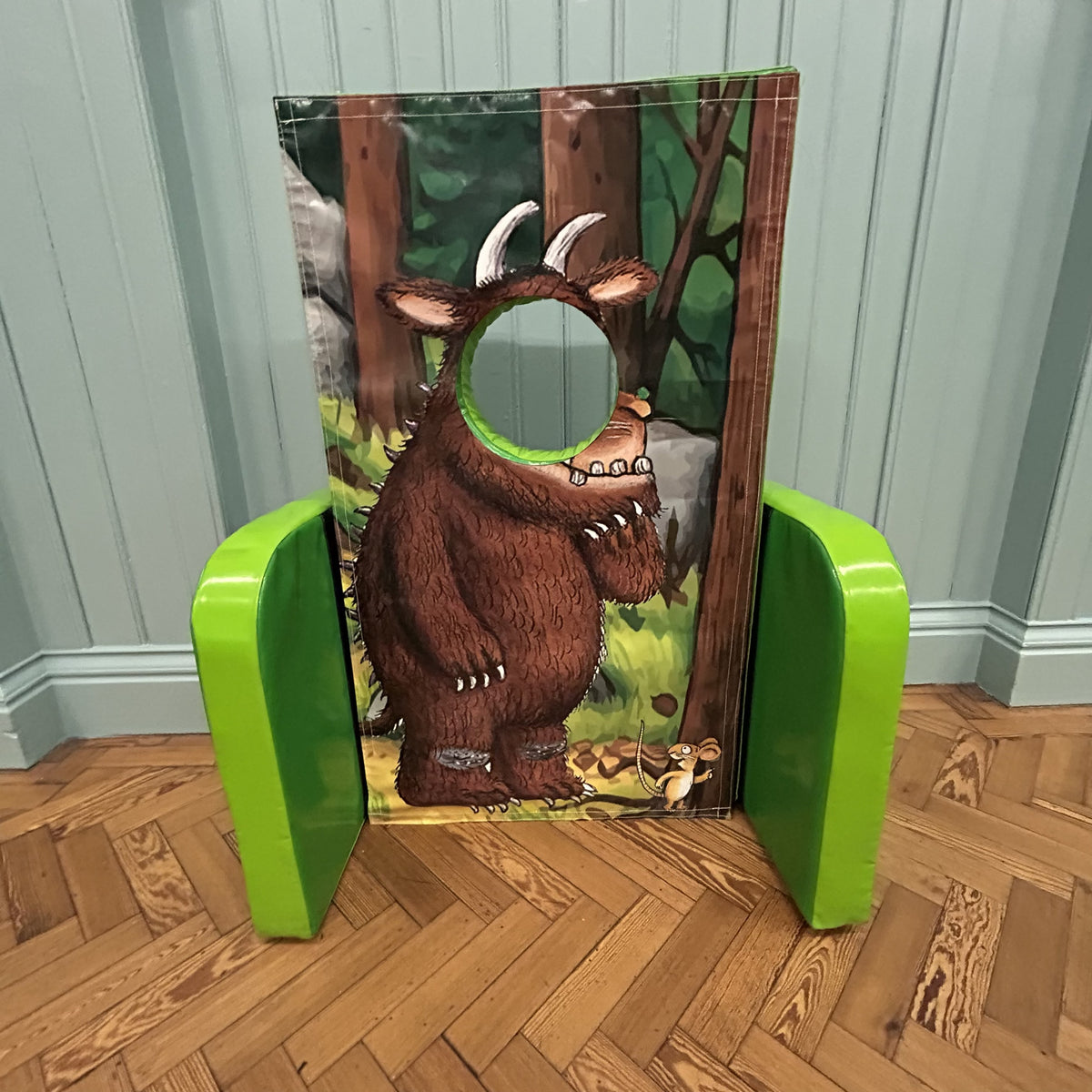 Gruffalo ‘Face in Hole’  Peek a Boo Green