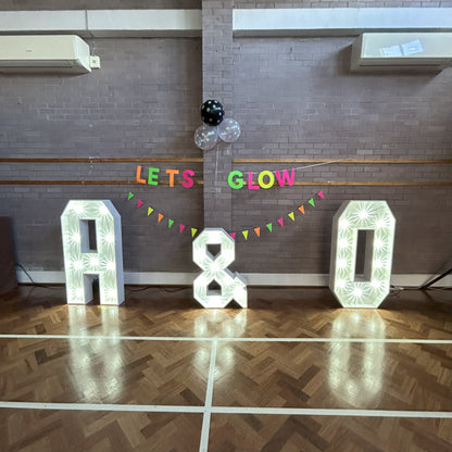 4ft LED Light Up And Sign &