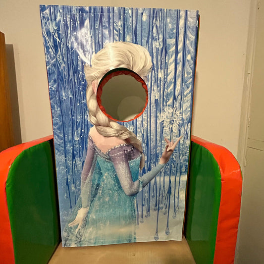 Ice ‘Face in Hole’  Peek a Boo Blue & Yellow