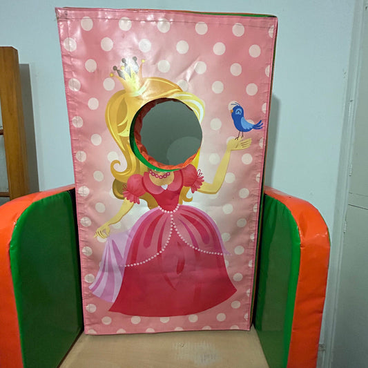 Princess ‘Face in Hole’  Peek a Boo Green & Purple