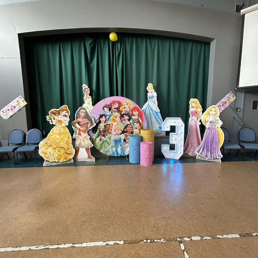 6ft Round Princess Backdrop Hoop & 3 x Princess Plinths