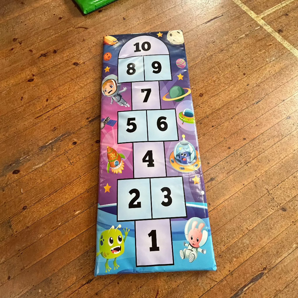 Space Hop Scotch
