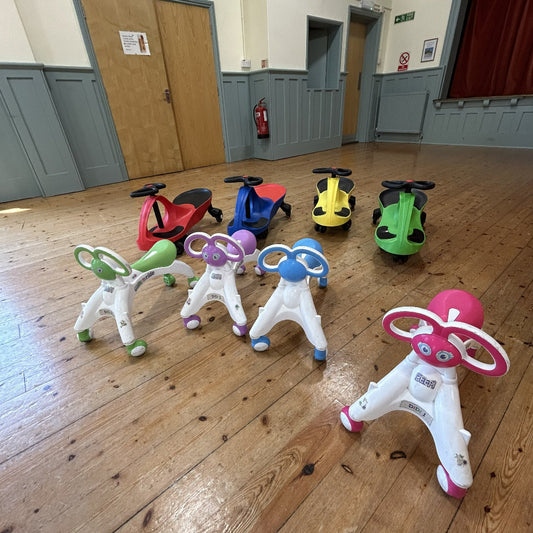 4x Didi Cars & 4x Walk 'n' Ride