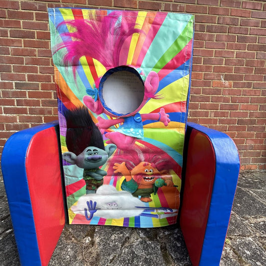 Troll ‘Face in Hole’  Peek a Boo Green & Purple