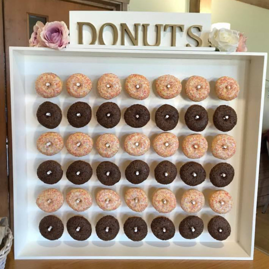 Donut / Doughnut Wall